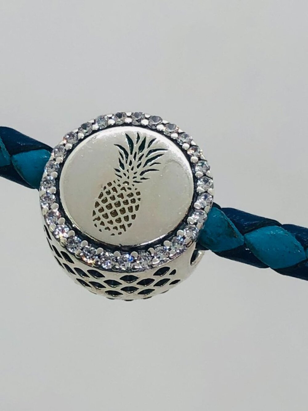 ✨✨Pandora Hawaii Travel Charm Hawaii Button Pineapple charm